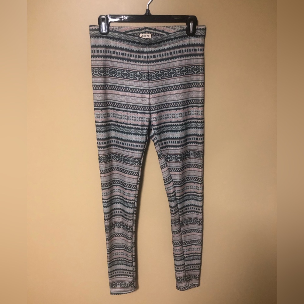 Aztec Print Legging Gray Pink Holiday Pattern Ardene Tights Size Large